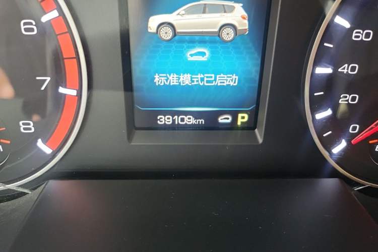 Used Haval H6 2018 Sport Edition 1.5T Automatic Two-Wheel Drive Elite Model China V Standard Odometer Close Up