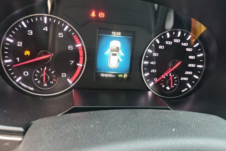 Used Haval H6 2018 Blue Label Sport Edition 1.5T Automatic Two-Wheel Drive Elite Model Odometer Close Up
