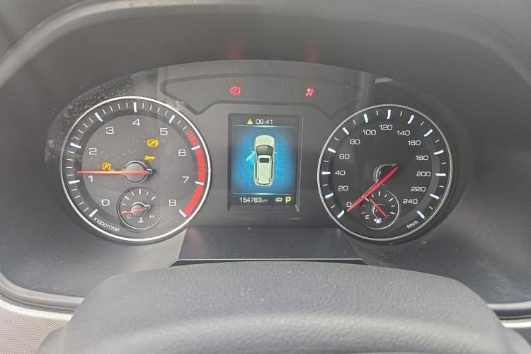 Used Haval H6 2018 Red-Label Sport Edition 1.5T Automatic Two-Wheel Drive Elite Model Odometer Close Up