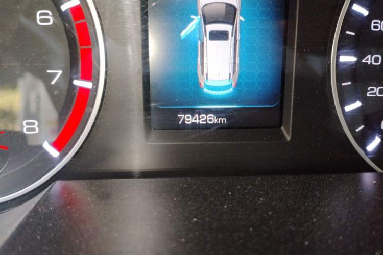 Used Haval H6 2018 Sport Edition 1.5T Manual Two-Wheel Drive Elite Model China V Standard Odometer Close Up