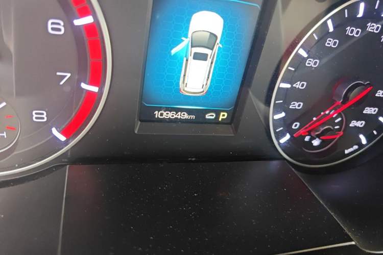 Used Haval H6 2018 Blue Label Sport Edition 1.5T Automatic Two-Wheel Drive Elite Model Odometer Close Up