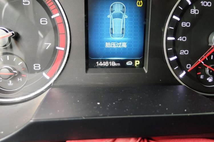 Used Haval H6 2018 Red-Label Sport Edition 1.5T Automatic Two-Wheel Drive Elite Model Odometer Close Up