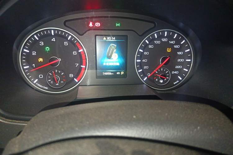 Used Haval H6 2018 Red-Label Sport Edition 1.5T Automatic Two-Wheel Drive Elite Model Odometer Close Up