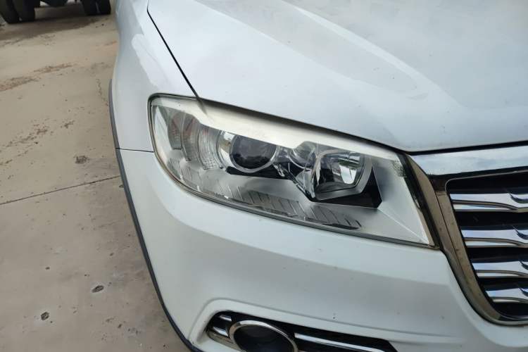 Used Haval H6 2018 Red-Label Sport Edition 1.5T Automatic Two-Wheel Drive Elite Model Right Front Headlight