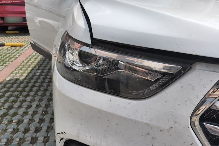 Used Haval H6 2018 Blue Label Sport Edition 1.5T Automatic Two-Wheel Drive Elite Model Right Front Headlight