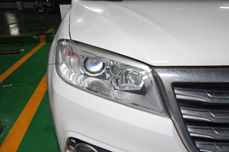 Used Haval H6 2018 Red-Label Sport Edition 1.5T Automatic Two-Wheel Drive Elite Model Right Front Headlight