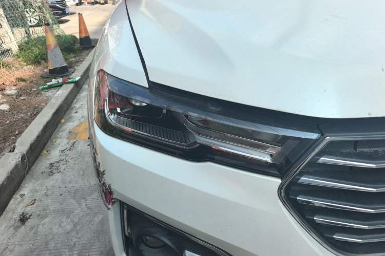 Used Haval H6 2018 Blue-Label 1.5T Automatic Luxury Model Right Front Headlight