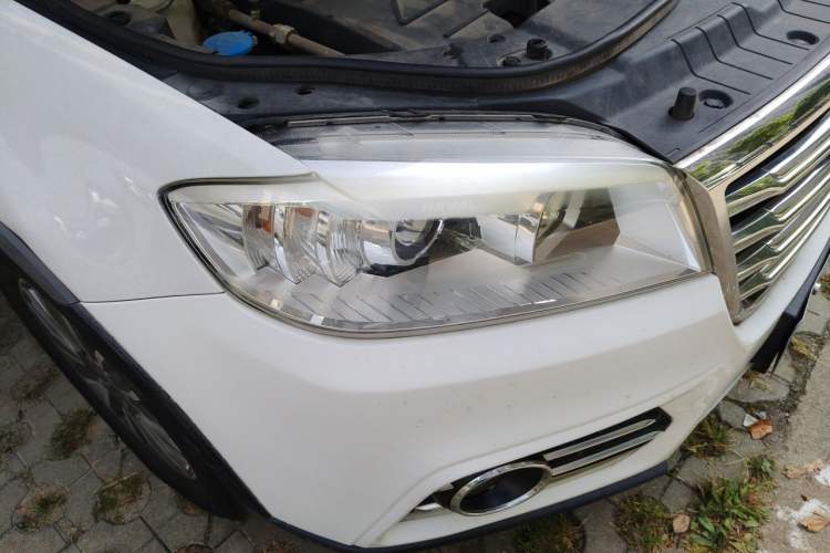 Used Haval H6 2018 Red-Label Sport Edition 1.5T Automatic Two-Wheel Drive Elite Model Right Front Headlight
