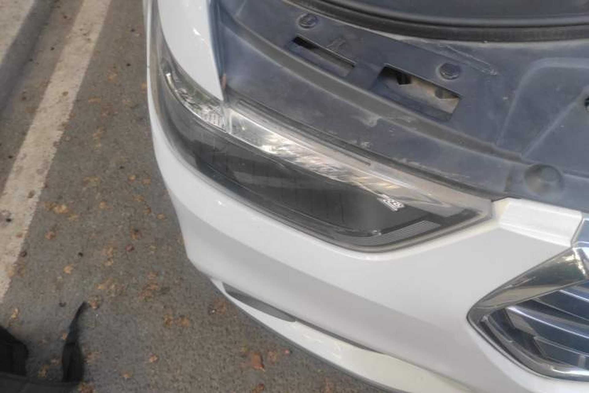 Used Haval H6 2018 Blue Label Sport Edition 1.5T Automatic Two-Wheel Drive Elite Model Right Front Headlight