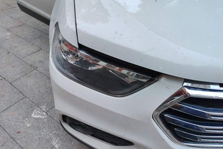 Used Haval H6 2018 Blue Label Sport Edition 1.5T Automatic Two-Wheel Drive Elite Model Right Front Headlight