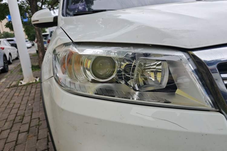 Used Haval H6 2018 Red-Label Sport Edition 1.5T Automatic Two-Wheel Drive Elite Model Right Front Headlight