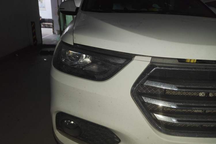 Used Haval H6 2018 Blue Label Sport Edition 1.5T Automatic Two-Wheel Drive Elite Model Right Front Headlight