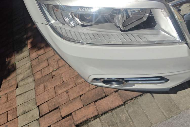 Used Haval H6 2018 Red-Label Sport Edition 1.5T Automatic Two-Wheel Drive Elite Model Right Front Headlight