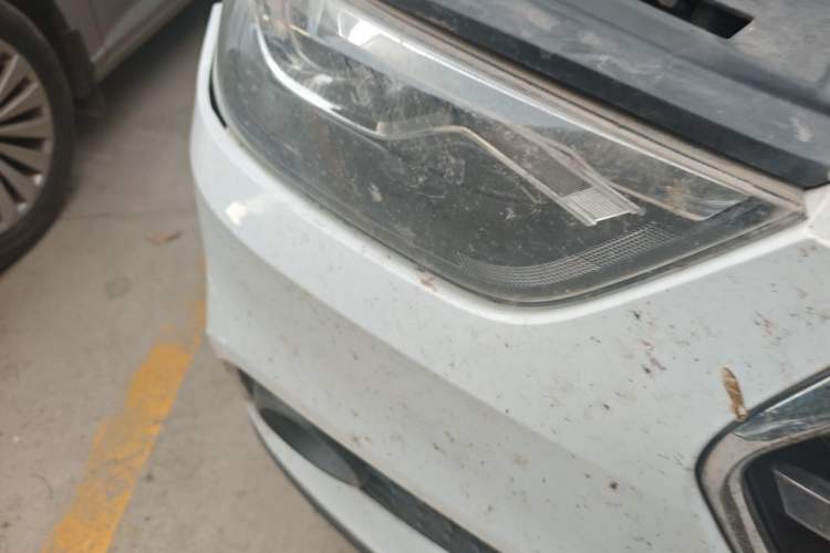 Used Haval H6 2018 Blue Label Sport Edition 1.5T Automatic Two-Wheel Drive Elite Model Right Front Headlight