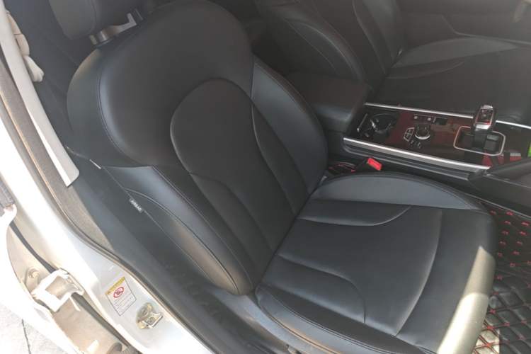 Used Haval H6 2018 Red-Label Sport Edition 1.5T Automatic Two-Wheel Drive Prestige Model Right Front Seat