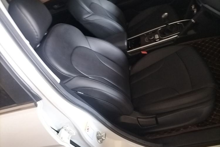 Used Haval H6 2018 Sport Edition 1.5T Manual Two-Wheel Drive Elite Model China V Standard Right Front Seat