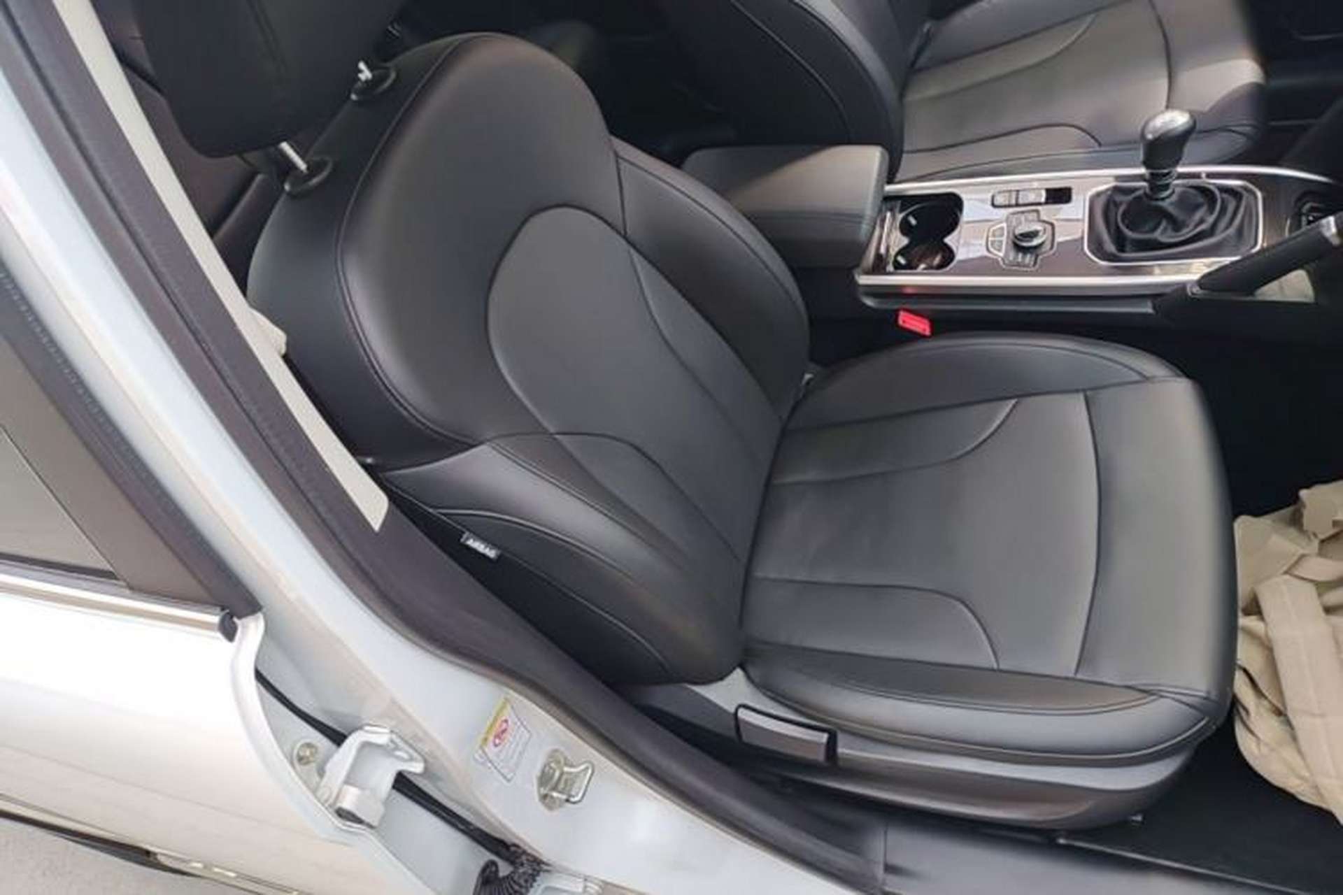 Used Haval H6 2018 Sport Edition 1.5T Manual Two-Wheel Drive Elite Model China V Standard Right Front Seat