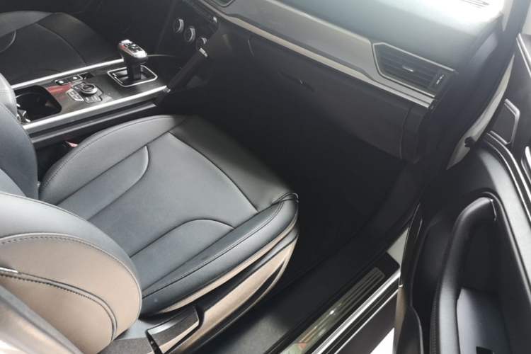 Used Haval H6 2018 Blue Label Sport Edition 1.5T Automatic Two-Wheel Drive Elite Model Right Front Seat