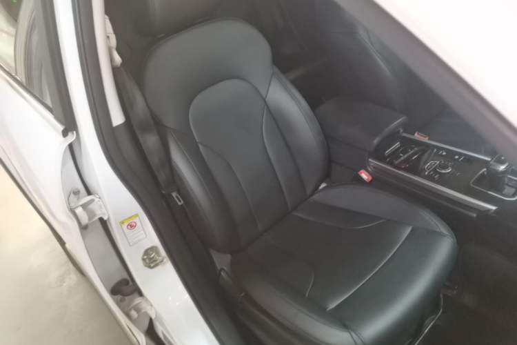Used Haval H6 2018 Red-Label Sport Edition 1.5T Automatic Two-Wheel Drive Elite Model Right Front Seat