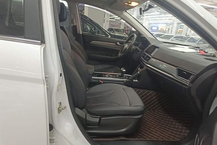 Used Haval H6 2018 Red-Label Sport Edition 1.5T Automatic Two-Wheel Drive Elite Model Right Front Seat