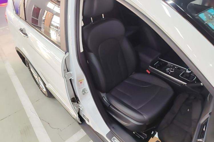 Used Haval H6 2018 Sport Edition 1.5T Automatic Two-Wheel Drive Elite Model China V Standard Right Front Seat