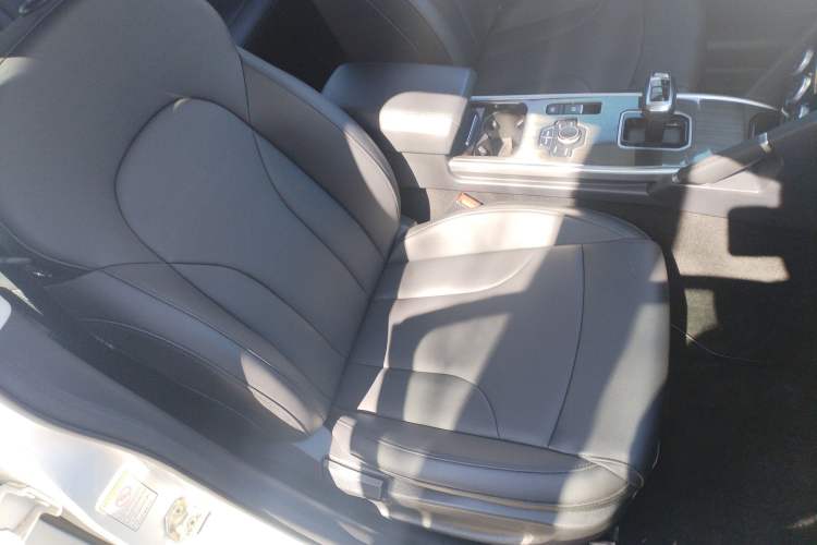 Used Haval H6 2018 Blue Label Sport Edition 1.5T Automatic Two-Wheel Drive Elite Model Right Front Seat
