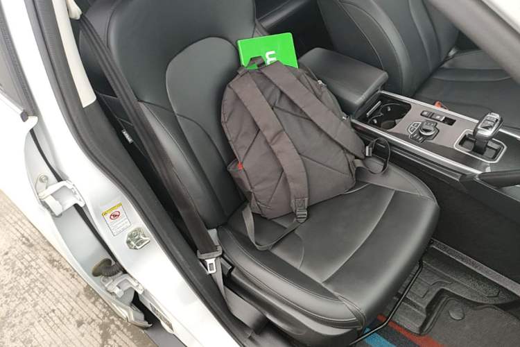 Used Haval H6 2018 Sport Edition 1.5T Automatic Two-Wheel Drive Elite Model China V Standard Right Front Seat