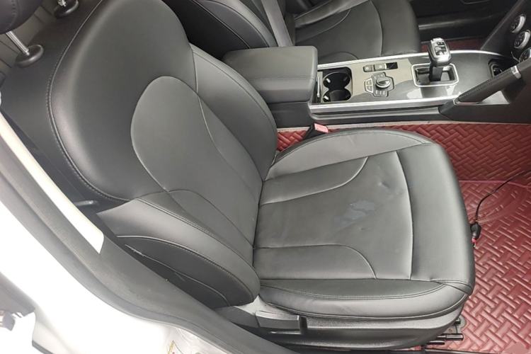 Used Haval H6 2018 Sport Edition 1.5T Automatic Two-Wheel Drive Elite Model China V Standard Right Front Seat