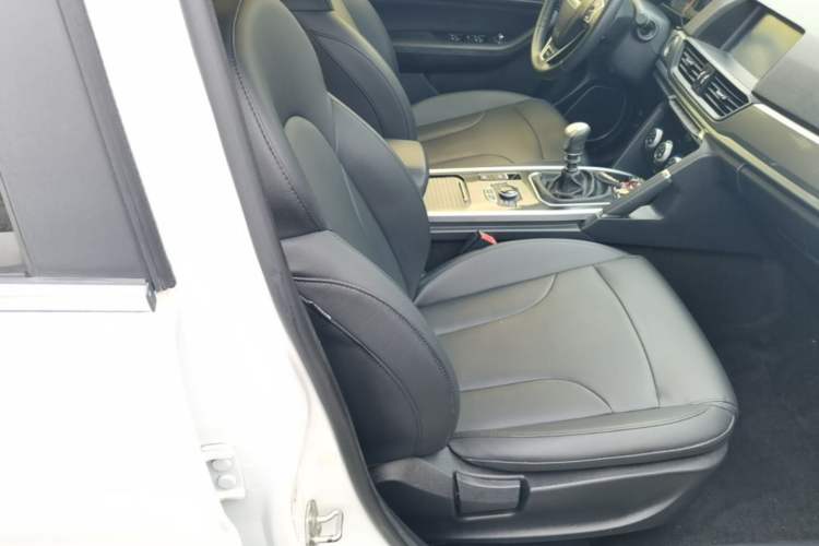 Used Haval H6 2018 Blue Label Sport Edition 1.5T Manual Two-Wheel Drive Elite Model Right Front Seat