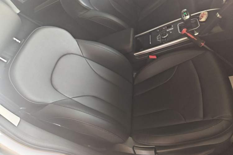 Used Haval H6 2018 Blue Label Sport Edition 1.5T Automatic Two-Wheel Drive Elite Model Right Front Seat