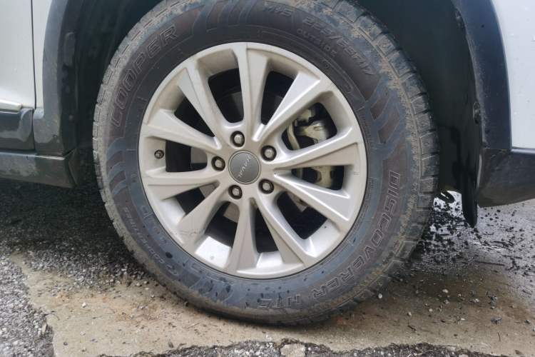 Used Haval H6 2018 Red-Label Sport Edition 1.5T Automatic Two-Wheel Drive Elite Model Right Front Wheel Hub