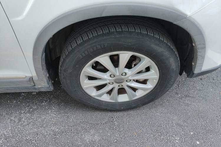 Used Haval H6 2018 Sport Edition 1.5T Manual Two-Wheel Drive Elite Model China V Standard Right Front Wheel Hub