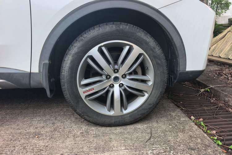 Used Haval H6 2018 Red-Label 1.5T Automatic Luxury Model Right Front Wheel Hub