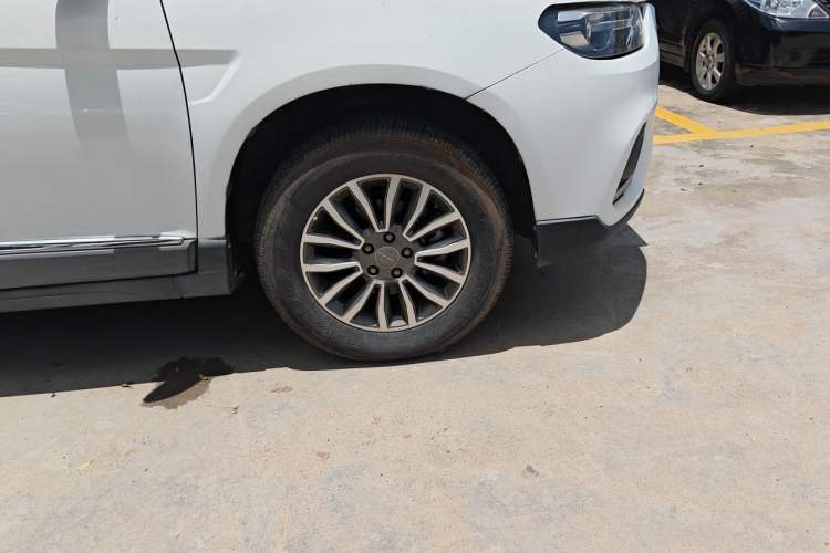 Used Haval H6 2018 Blue Label Sport Edition 1.5T Automatic Two-Wheel Drive Elite Model Right Front Wheel Hub