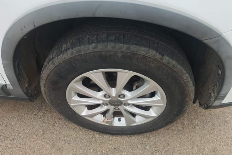 Used Haval H6 2018 Red-Label Sport Edition 1.5T Automatic Two-Wheel Drive Elite Model Right Front Wheel Hub