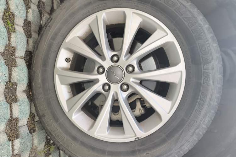 Used Haval H6 2018 Blue Label Sport Edition 1.5T Automatic Two-Wheel Drive Elite Model Right Front Wheel Hub