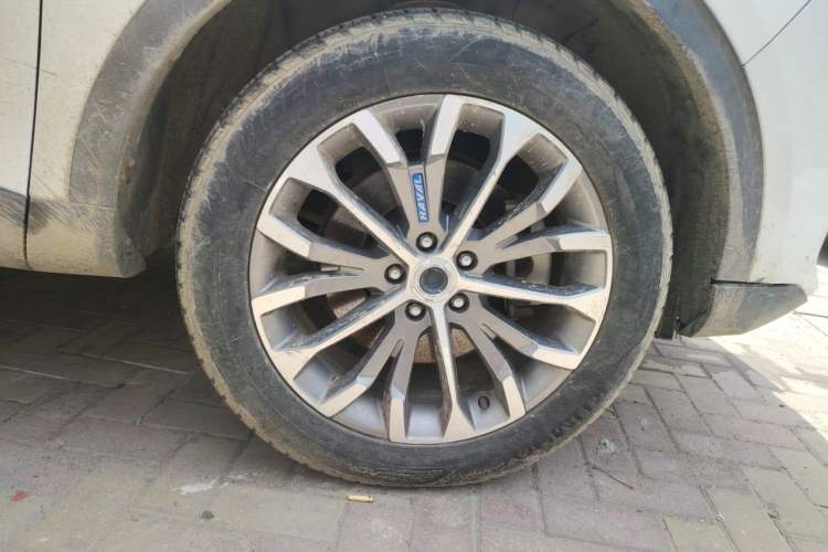 Used Haval H6 2018 Blue Label 2.0T Automatic Luxury Model Right Front Wheel Hub