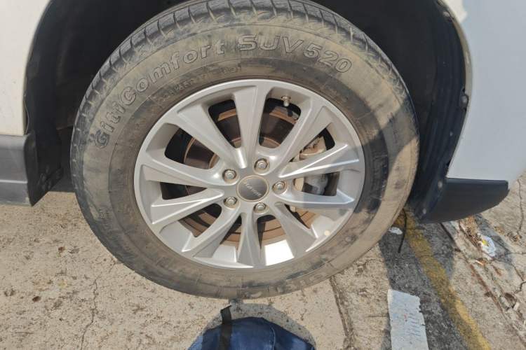 Used Haval H6 2018 Blue Label Sport Edition 1.5T Automatic Two-Wheel Drive Elite Model Right Front Wheel Hub