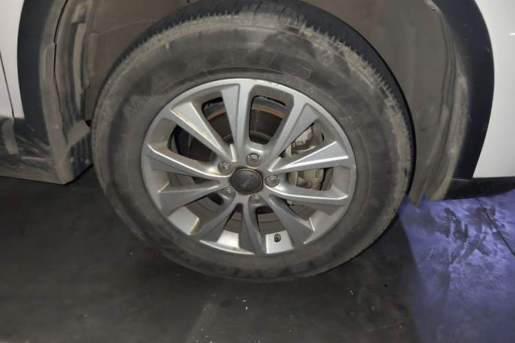 Used Haval H6 2018 Red-Label Sport Edition 1.5T Automatic Two-Wheel Drive Elite Model Right Front Wheel Hub