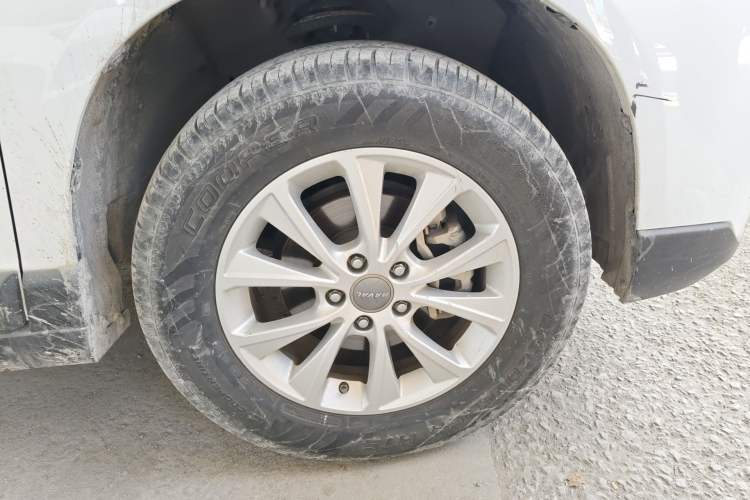 Used Haval H6 2018 Blue Label Sport Edition 1.5T Automatic Two-Wheel Drive Elite Model Right Front Wheel Hub