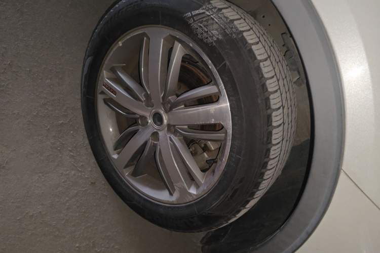 Used Haval H6 2018 Red-Label 1.5T Automatic Luxury Model Right Front Wheel Hub