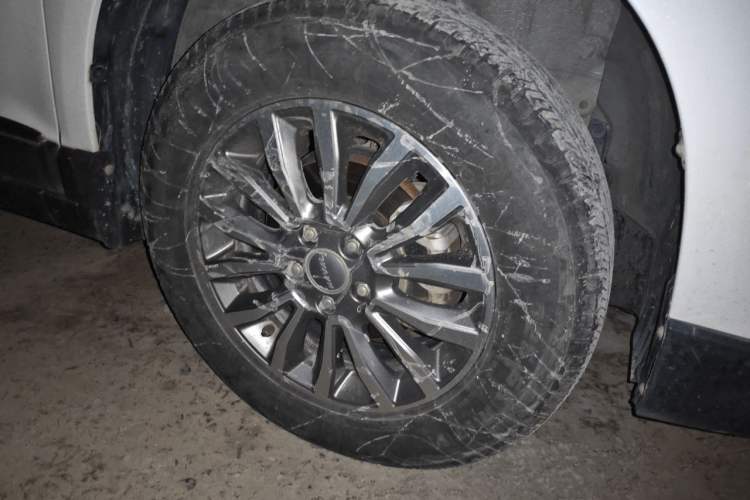Used Haval H6 2018 Blue Label Sport Edition 1.5T Automatic Two-Wheel Drive Elite Model Right Front Wheel Hub