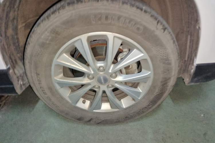 Used Haval H6 2018 Blue Label Sport Edition 1.5T Automatic Two-Wheel Drive Elite Model Right Front Wheel Hub