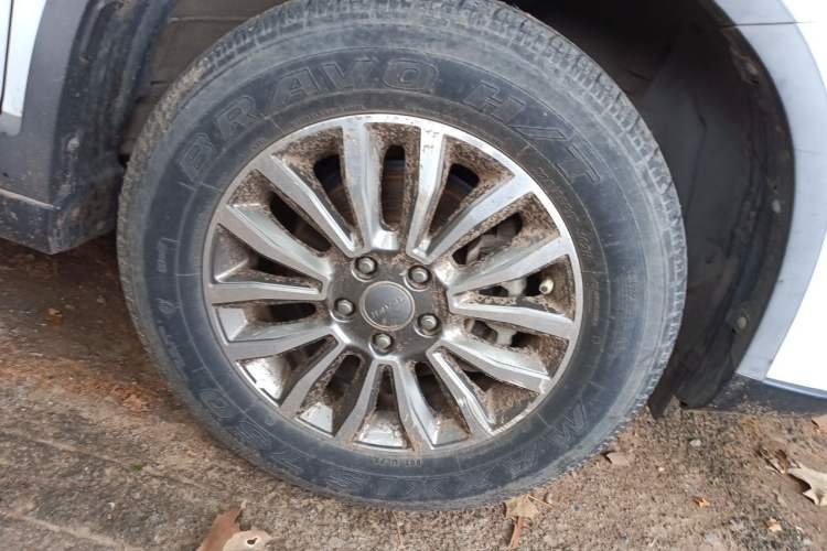 Used Haval H6 2018 Sport Edition 1.5T Automatic Two-Wheel Drive Prestige Model China V Standard Right Front Wheel Hub