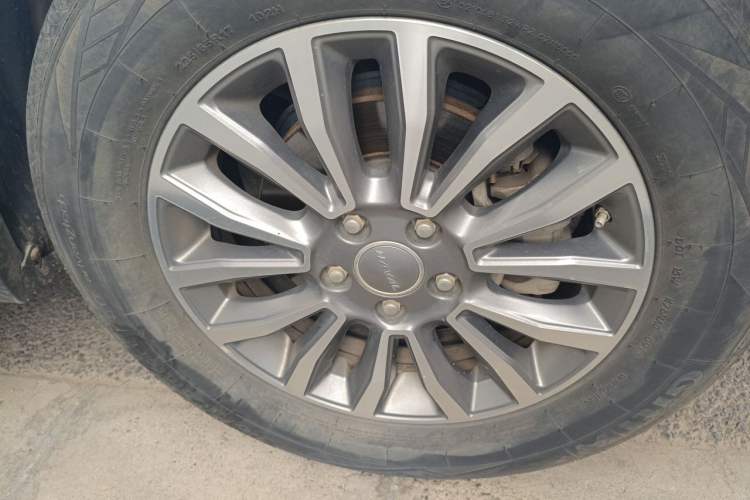 Used Haval H6 2018 Blue Label Sport Edition 1.5T Automatic Two-Wheel Drive Elite Model Right Front Wheel Hub