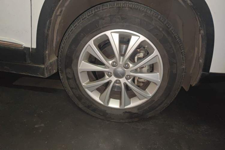 Used Haval H6 2018 Red-Label Sport Edition 1.5T Automatic Two-Wheel Drive Elite Model Right Front Wheel Hub