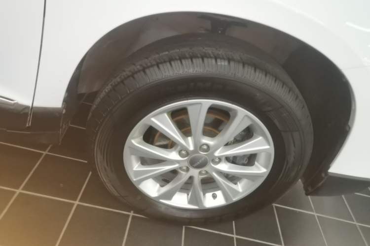 Used Haval H6 2018 Blue Label Sport Edition 1.5T Automatic Two-Wheel Drive Elite Model Right Front Wheel Hub