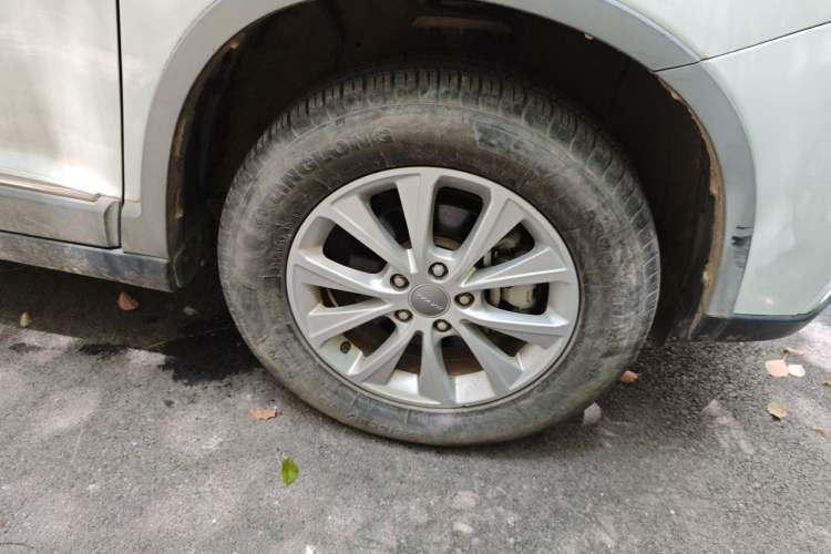 Used Haval H6 2018 Red-Label Sport Edition 1.5T Automatic Two-Wheel Drive Elite Model Right Front Wheel Hub