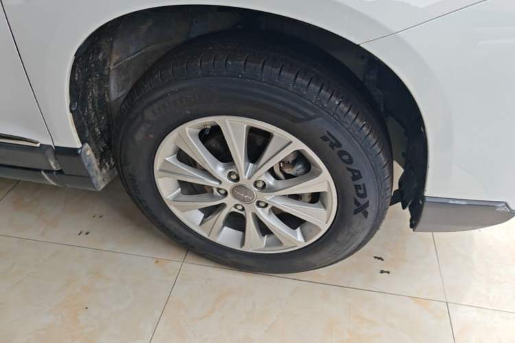Used Haval H6 2018 Blue Label Sport Edition 1.5T Manual Two-Wheel Drive Elite Model Right Front Wheel Hub
