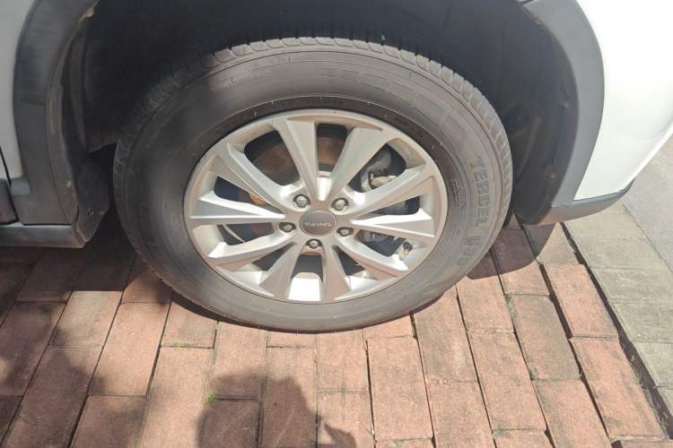 Used Haval H6 2018 Red-Label Sport Edition 1.5T Automatic Two-Wheel Drive Elite Model Right Front Wheel Hub